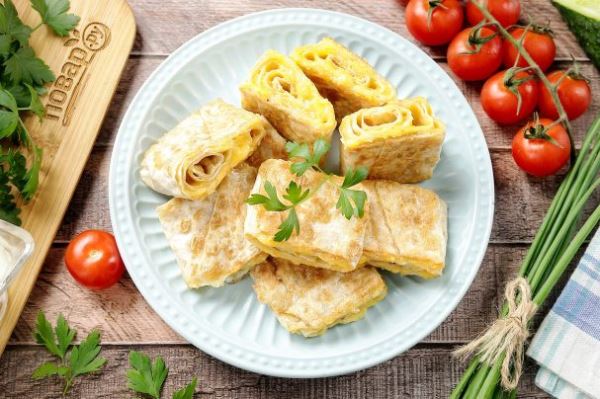 Рулет из лаваша с сыром