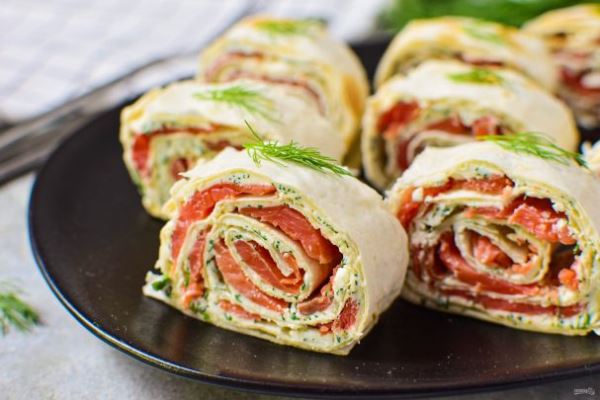 Лаваш с красной рыбой