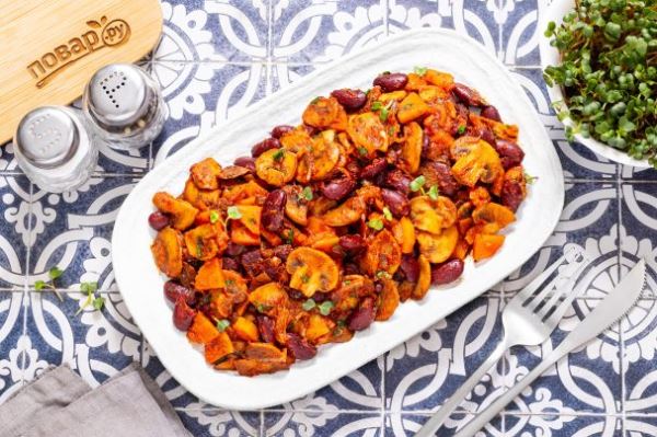 Фасоль с грибами